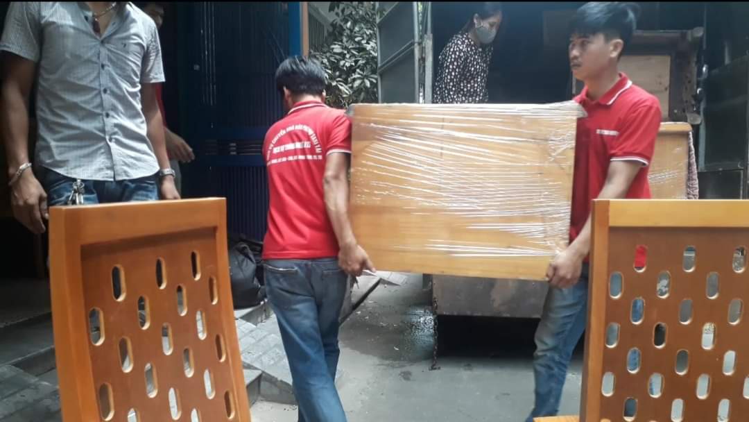 xe tai chuyen nha quan 4